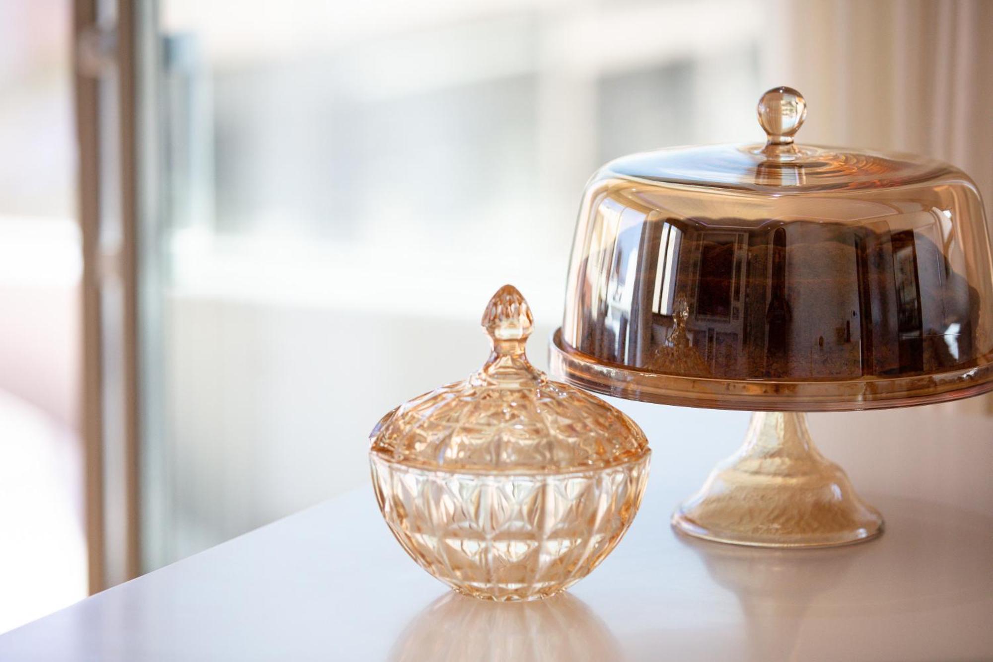 De President Suite, Demani President Suites Сития Екстериор снимка